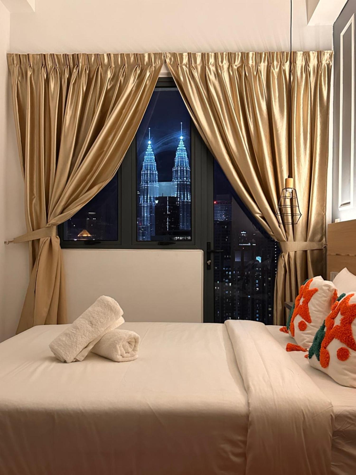 The Luxe Infinitum Klcc By Sahara Apartment Kuala Lumpur Exterior photo